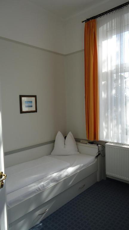 Hotel Fortuna Heringsdorf Oda fotoğraf